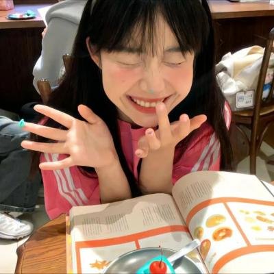 黑料吃瓜王 - 某知名导演被曝潜规则多名女演员，圈内人心惶惶